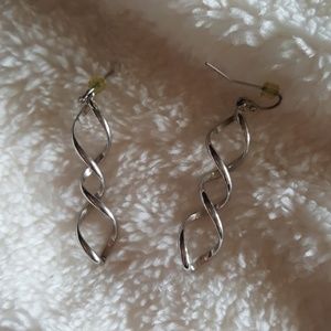 Lia Sophia twist earings